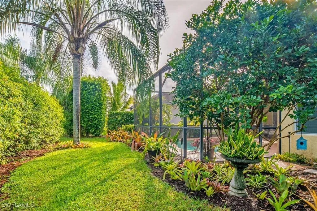 10800 Fieldfair Drive Naples FL 34119