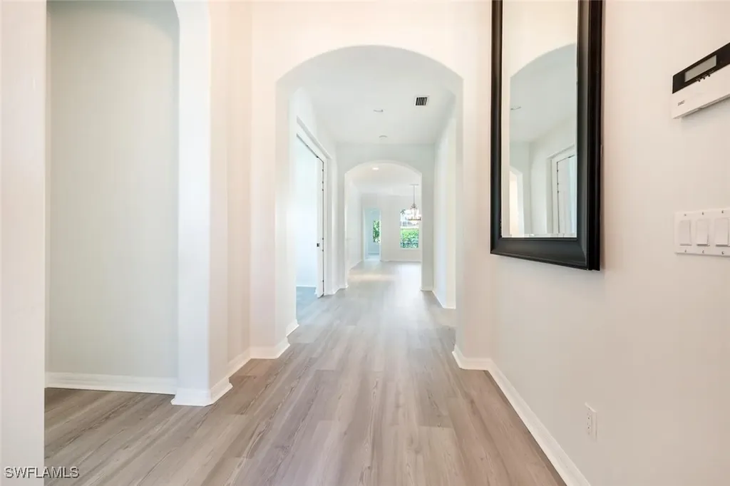 10800 Fieldfair Drive Naples FL 34119