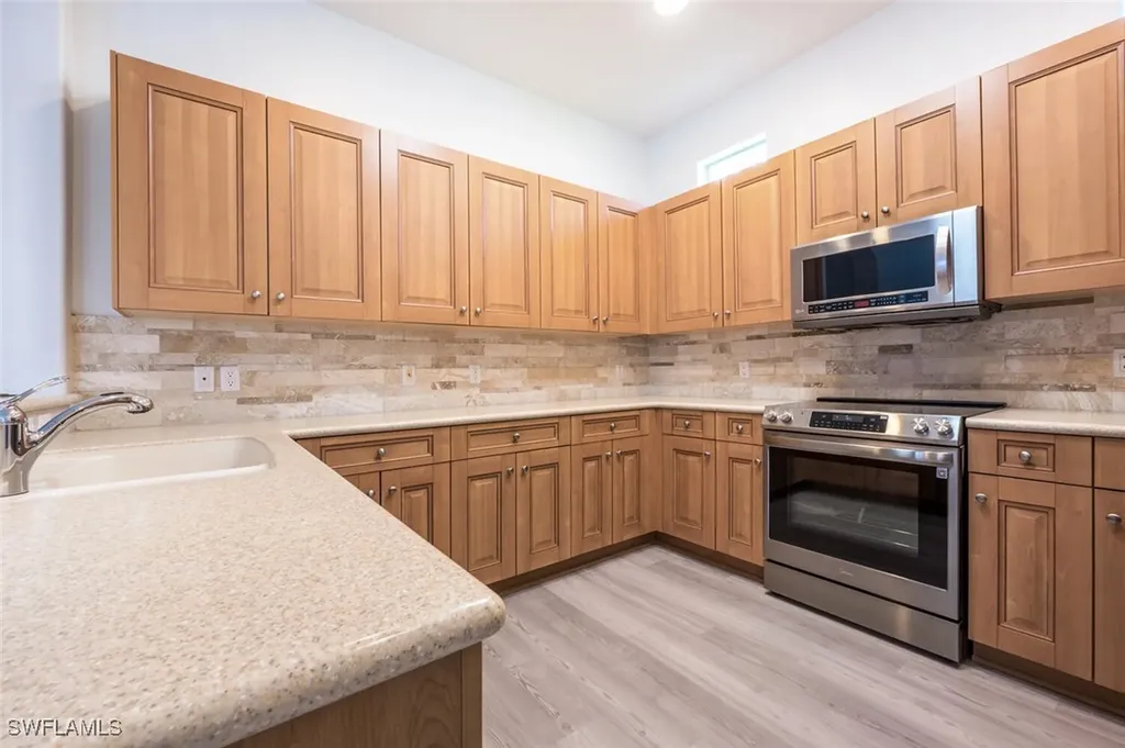 10800 Fieldfair Drive Naples FL 34119