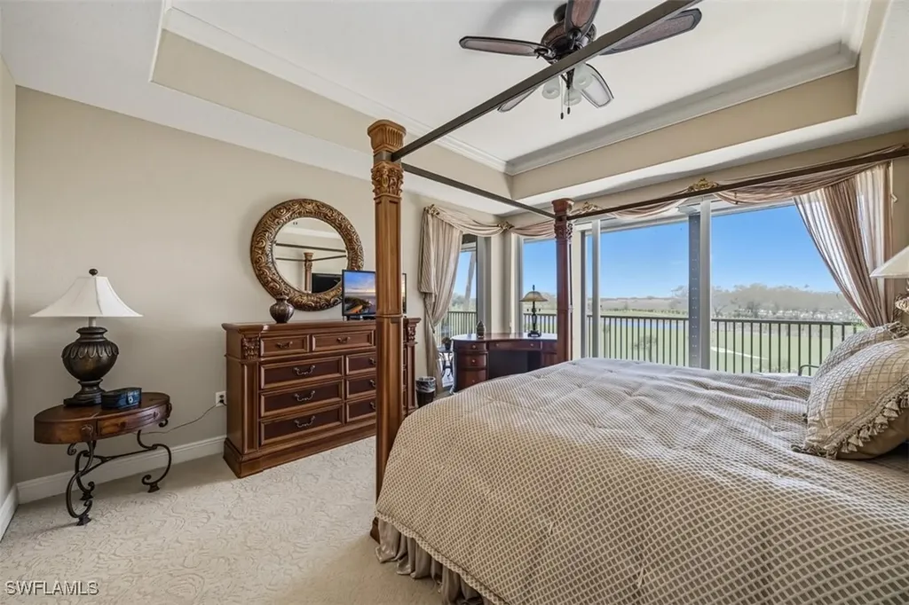 560 El Camino Real Naples FL 34119