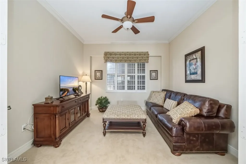 560 El Camino Real Naples FL 34119