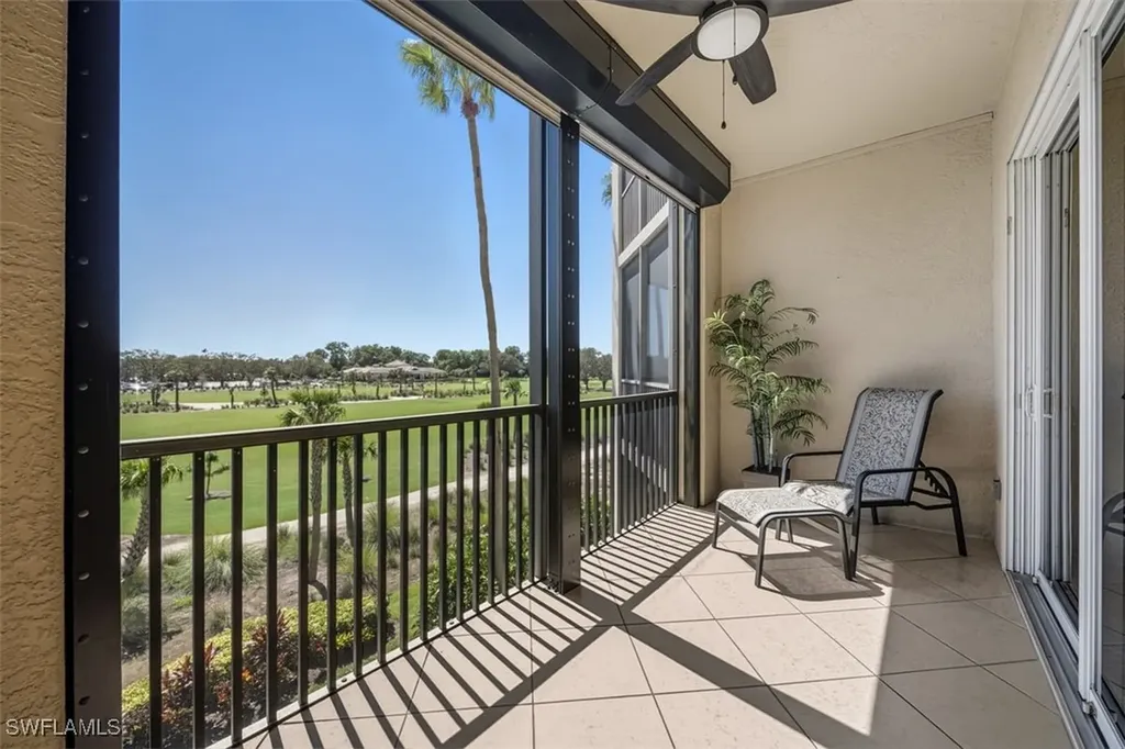 560 El Camino Real Naples FL 34119