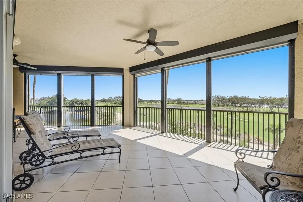 560 El Camino Real Naples FL 34119