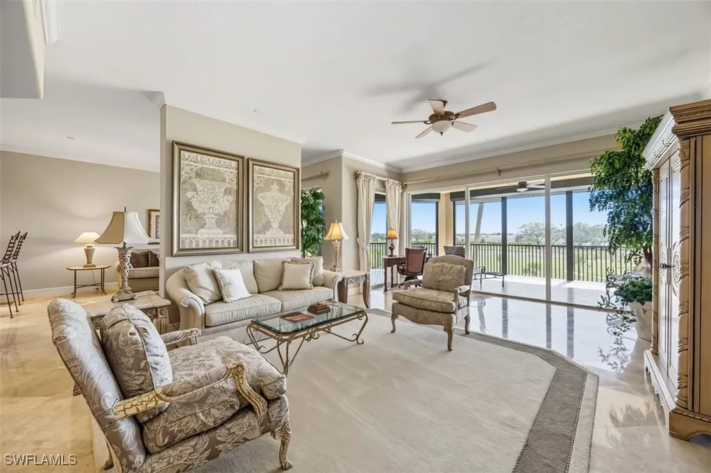 560 El Camino Real Naples FL 34119