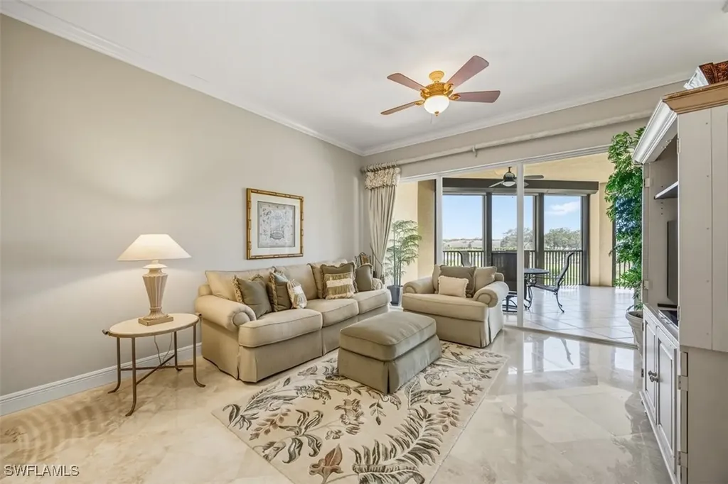 560 El Camino Real Naples FL 34119