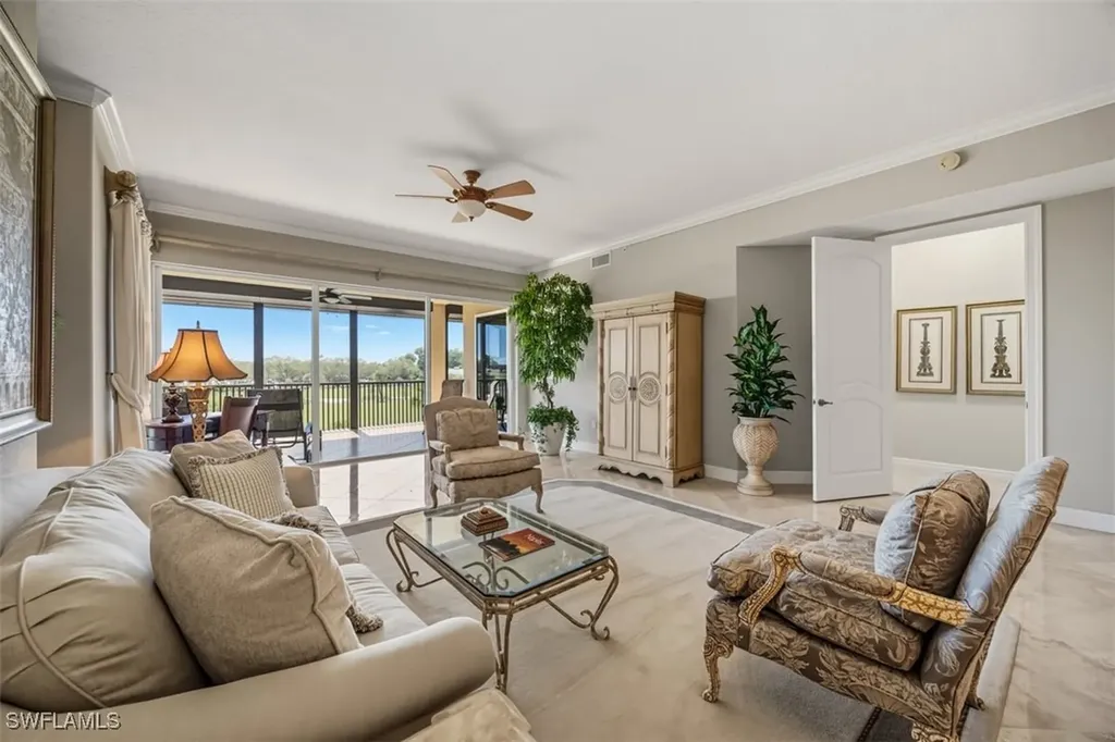 560 El Camino Real Naples FL 34119