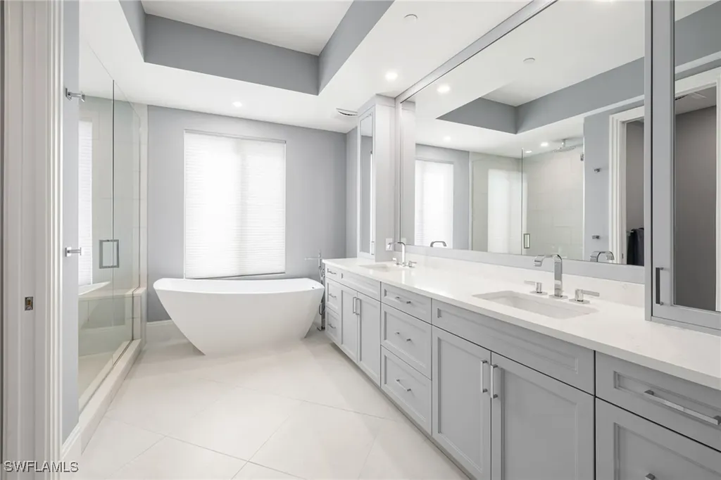 1130 3rd Avenue S Naples FL 34102