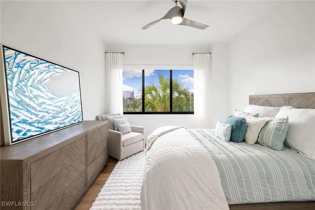1130 3rd Avenue S Naples FL 34102