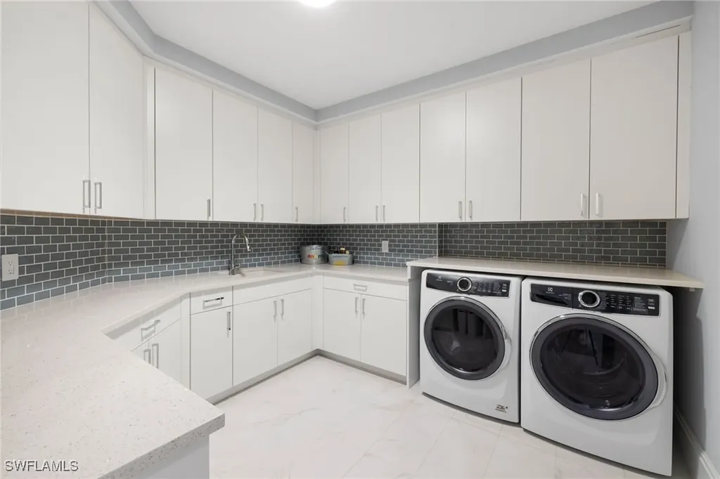 1130 3rd Avenue S Naples FL 34102