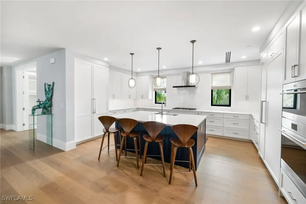 1130 3rd Avenue S Naples FL 34102