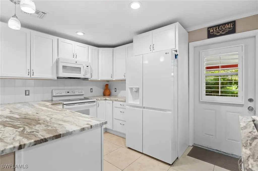 11718 Dean Street Bonita Springs FL 34135