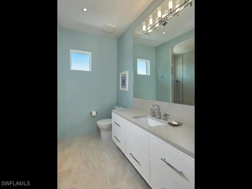 355 7th Avenue S Naples FL 34102