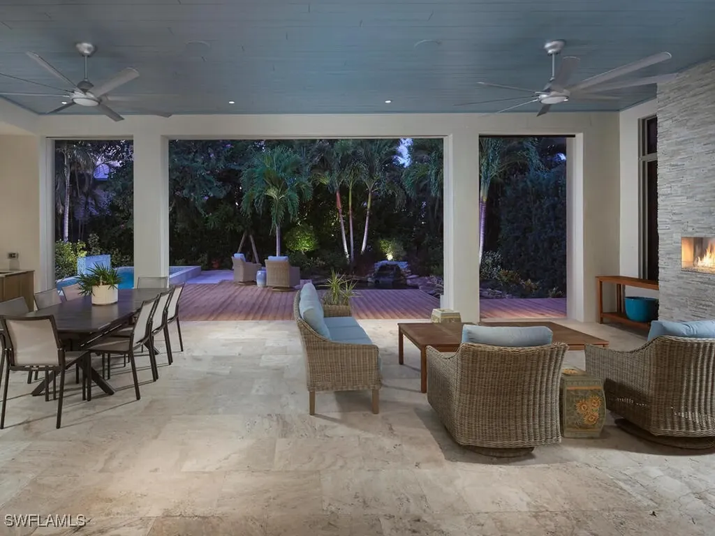355 7th Avenue S Naples FL 34102