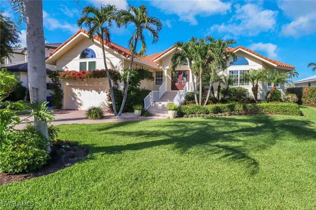 1275 Cobia Court Naples FL 34102
