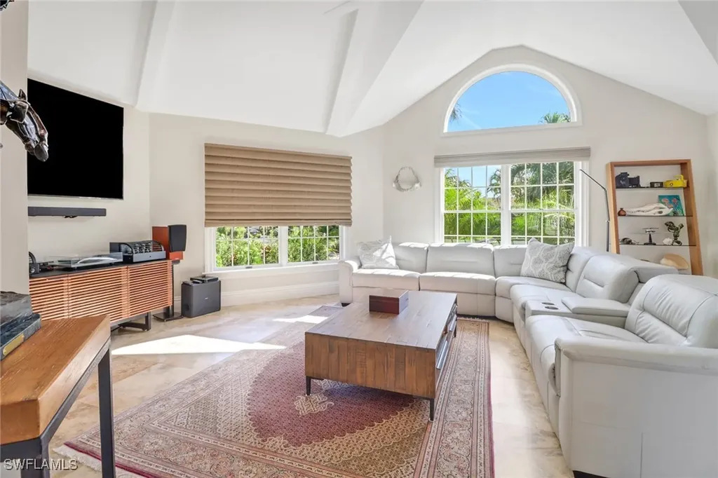 1275 Cobia Court Naples FL 34102