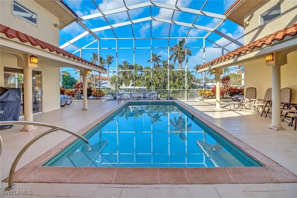 1275 Cobia Court Naples FL 34102