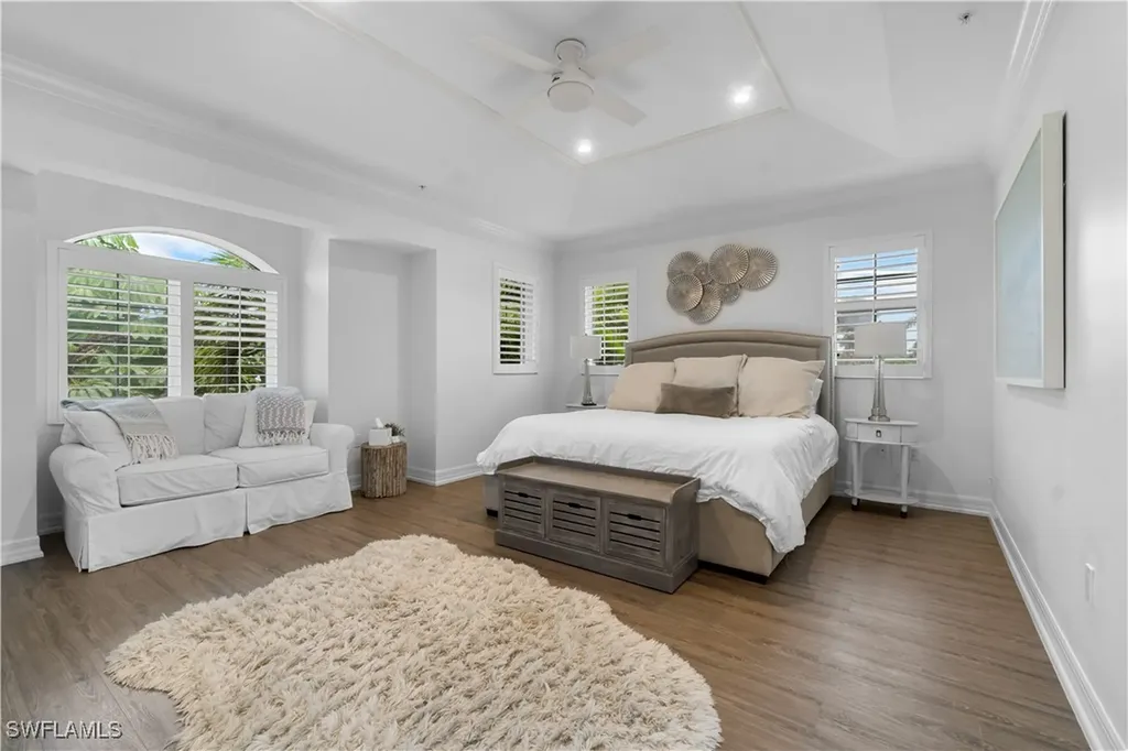 991 8th Street S Naples FL 34102