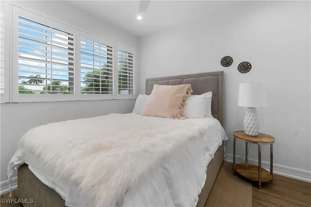 991 8th Street S Naples FL 34102