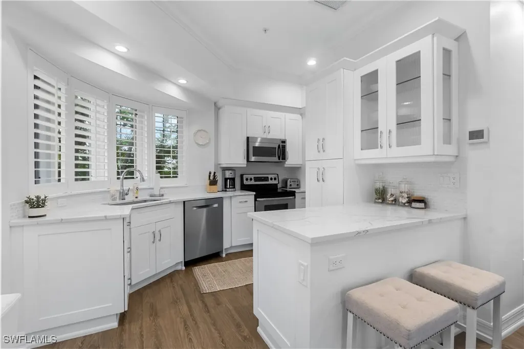 991 8th Street S Naples FL 34102