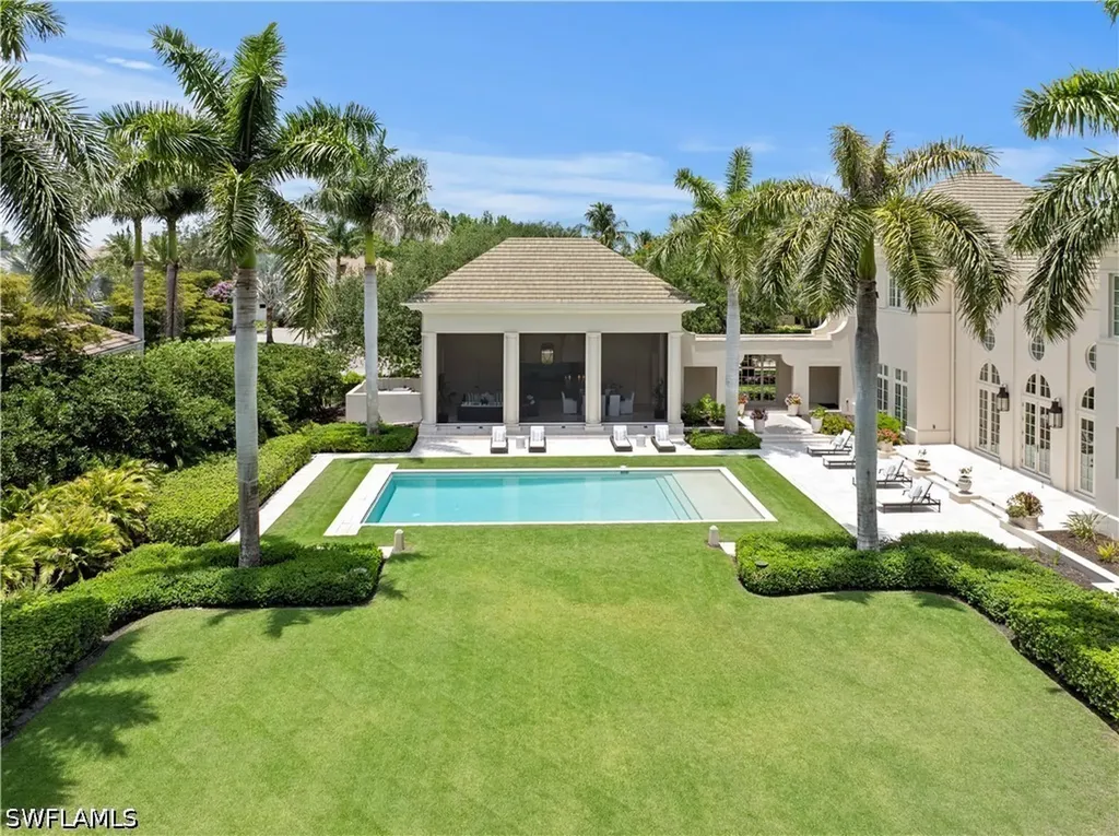 Naples FL, 28740 Blaisdell Drive