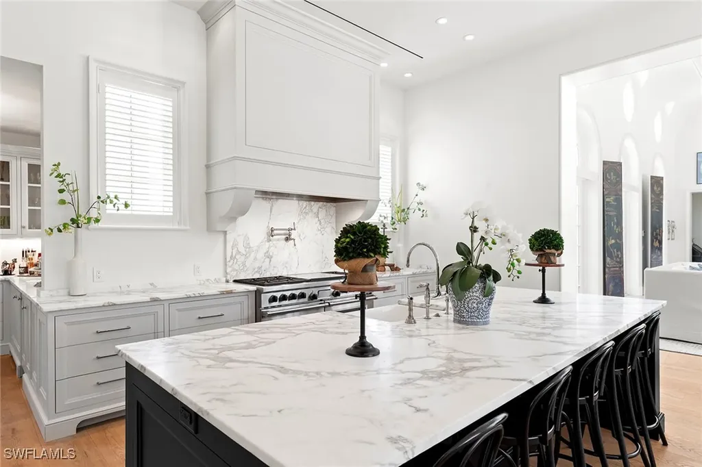 28740 Blaisdell Drive Naples FL 34119