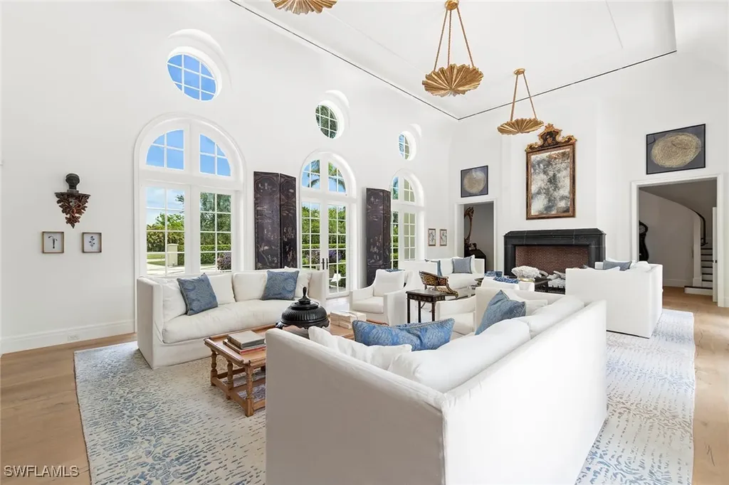 28740 Blaisdell Drive Naples FL 34119