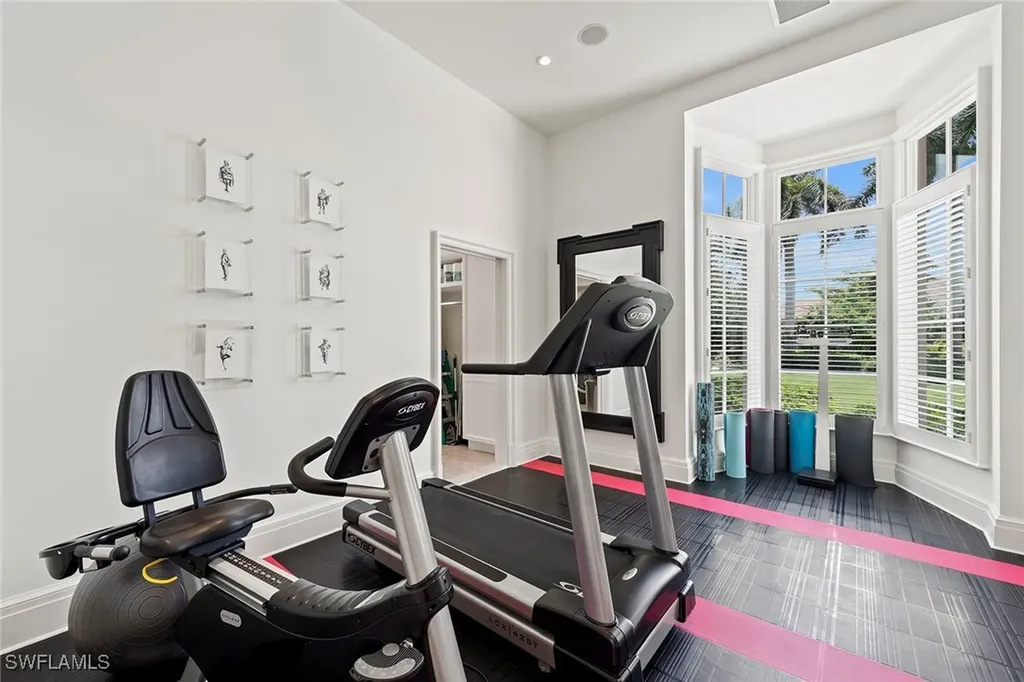 28740 Blaisdell Drive Naples FL 34119