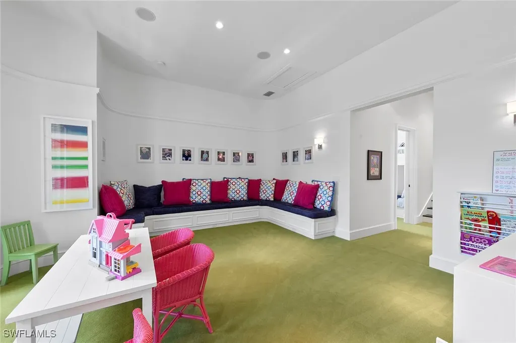 28740 Blaisdell Drive Naples FL 34119