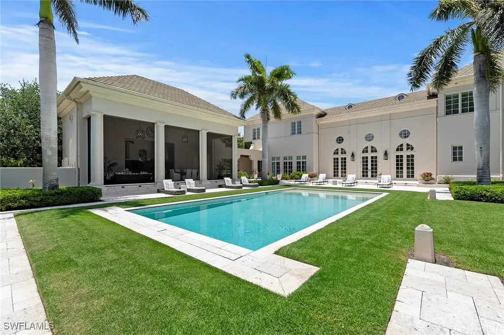 28740 Blaisdell Drive Naples FL 34119