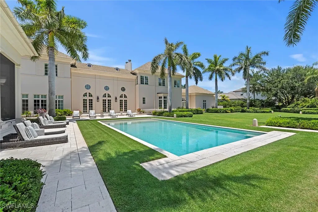 28740 Blaisdell Drive Naples FL 34119