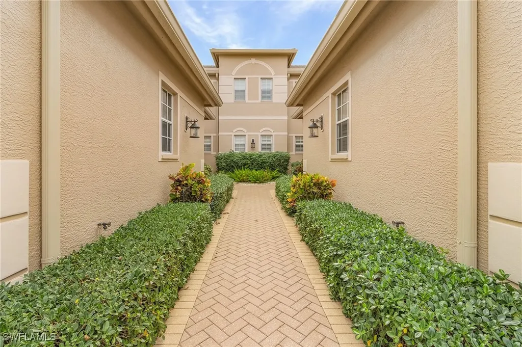 801 Regency Reserve Circle Naples FL 34119