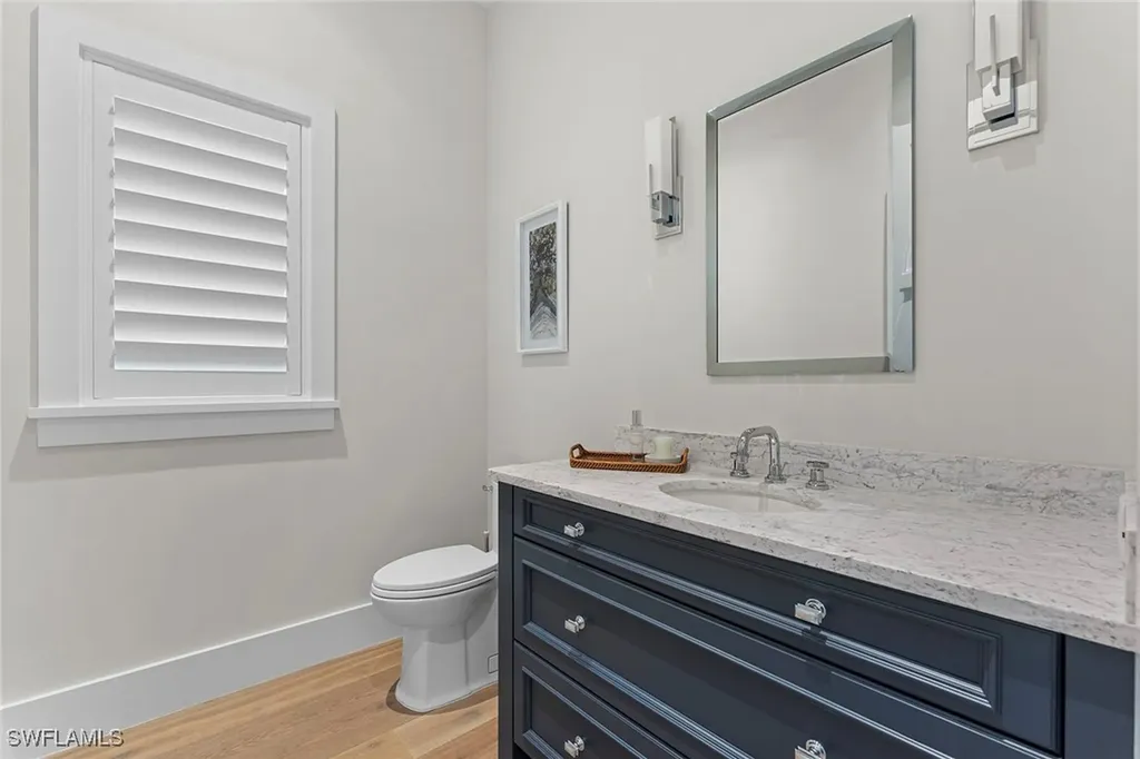 644 W Lake Drive Naples FL 34102
