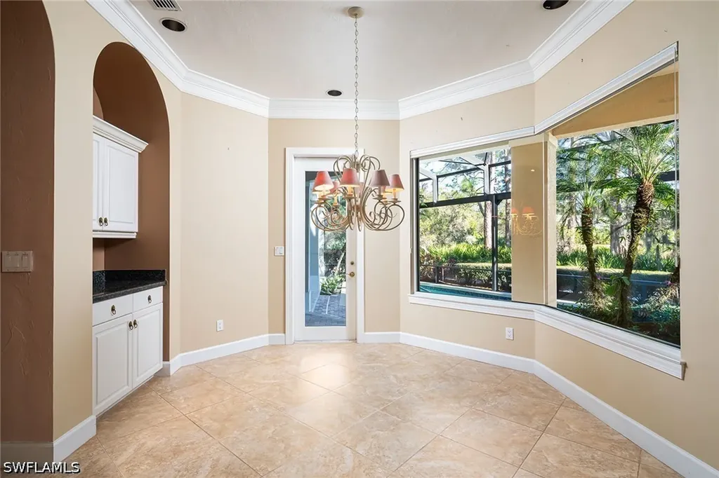 896 Barcarmil Way Naples FL 34110