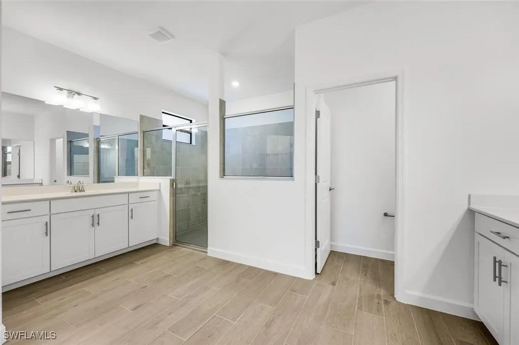 19100 Hanley Boulevard Estero FL 33928