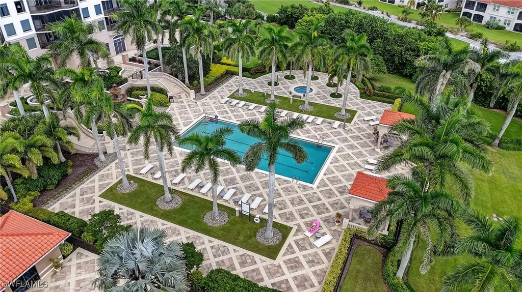 Naples FL, 1060 Borghese Lane, Unit 403