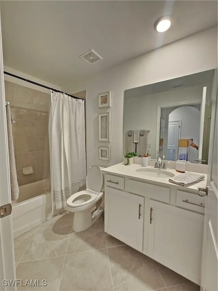 5807 Double Eagle Circle Ave Maria FL 34142