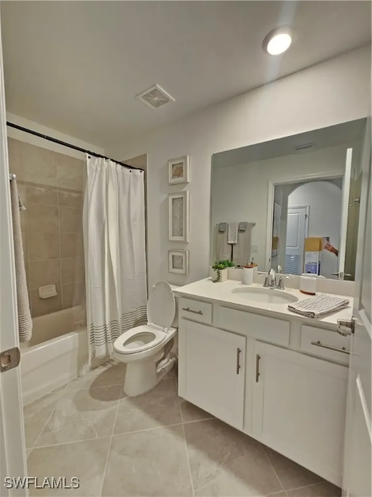 5807 Double Eagle Circle The National Golf & Country Club At Ave Maria FL 34142