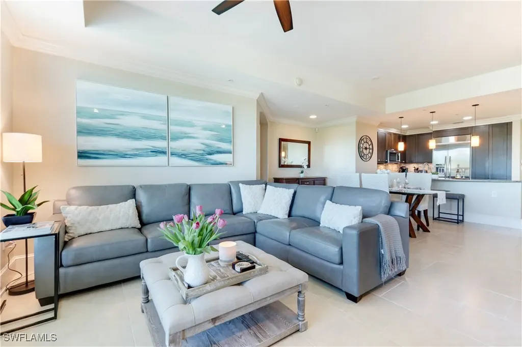 9115 Strada Place Naples FL 34108