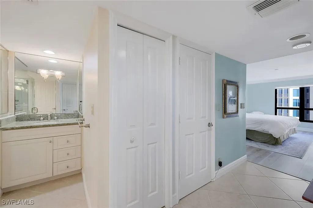 4451 Gulf Shore Boulevard N Naples FL 34103