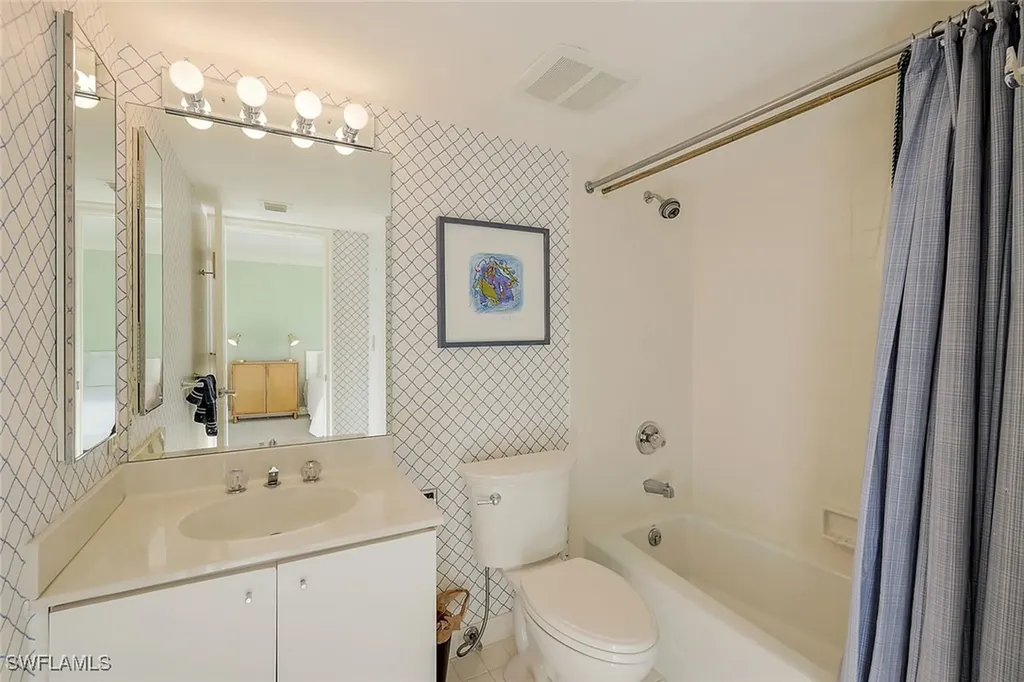 4451 Gulf Shore Boulevard N Naples FL 34103