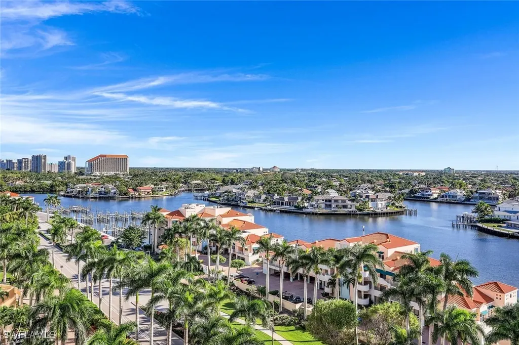 4451 Gulf Shore Boulevard N Naples FL 34103