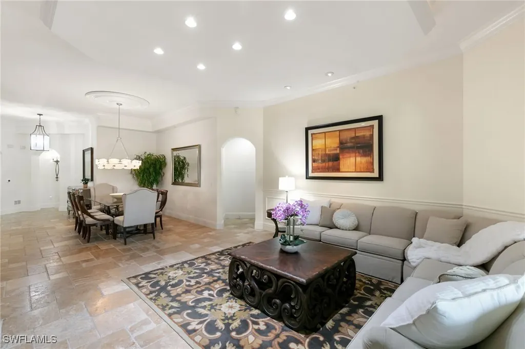 9293 Menaggio Court Naples FL 34114