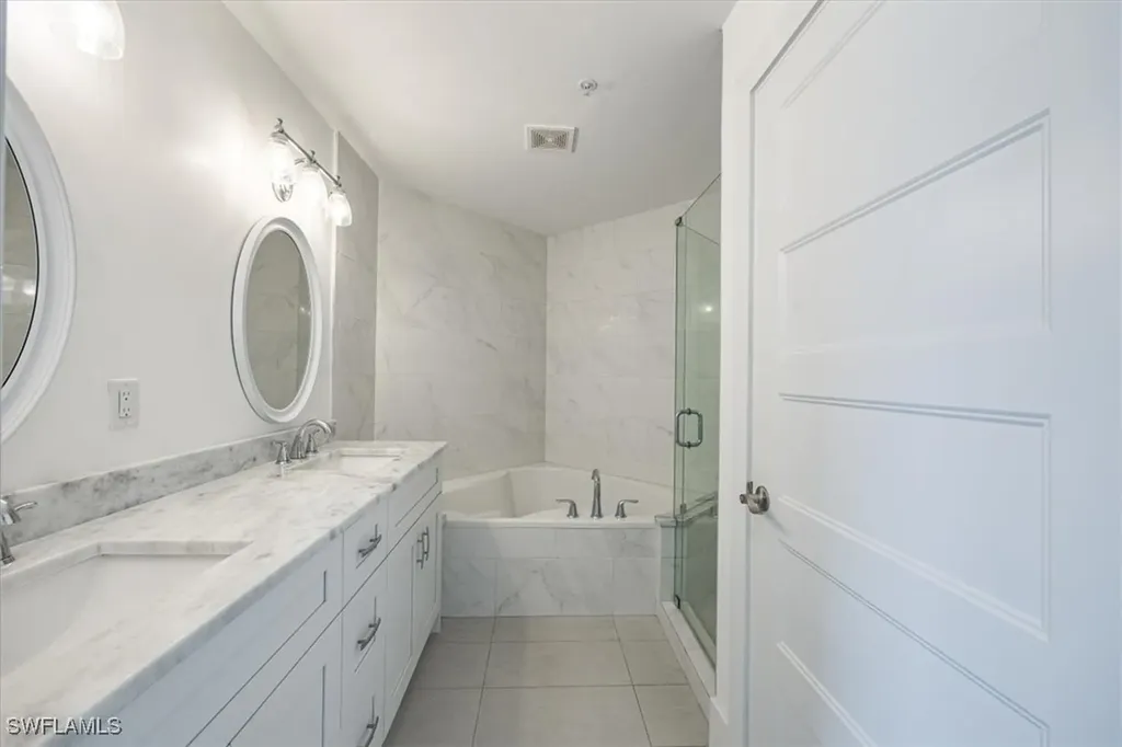 2220 Arielle Drive Naples FL 34109