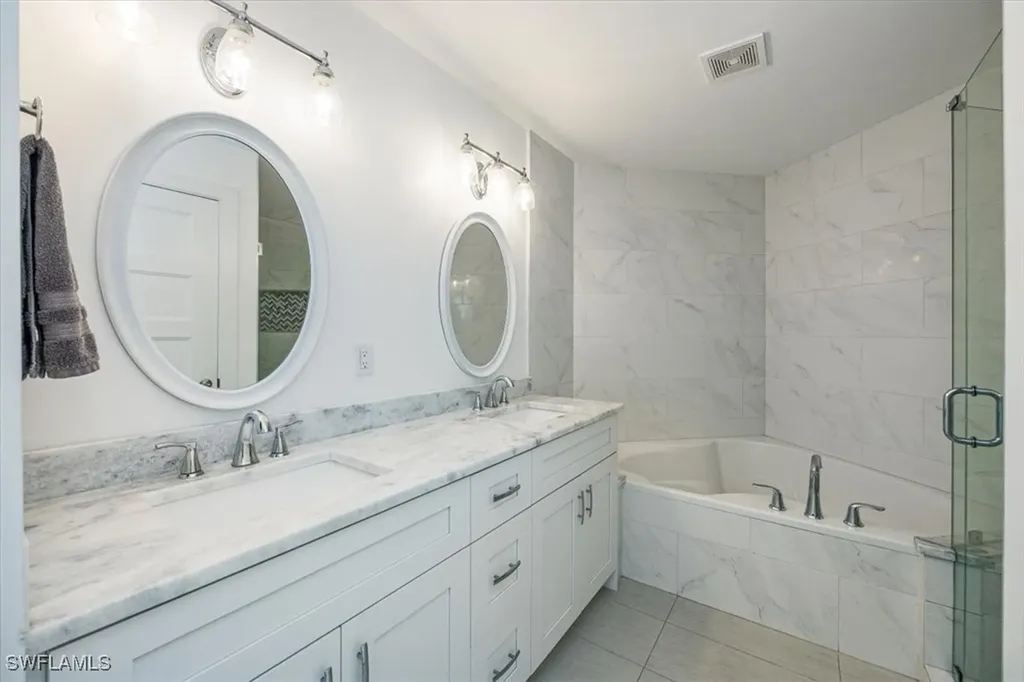 2220 Arielle Drive Naples FL 34109