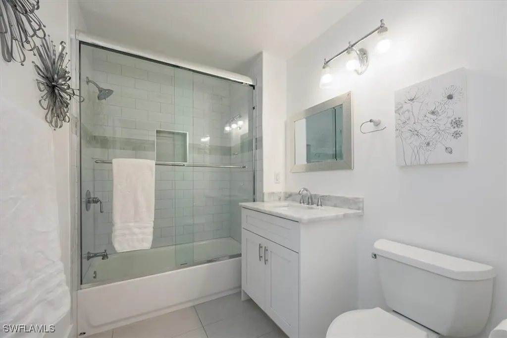 2220 Arielle Drive Naples FL 34109