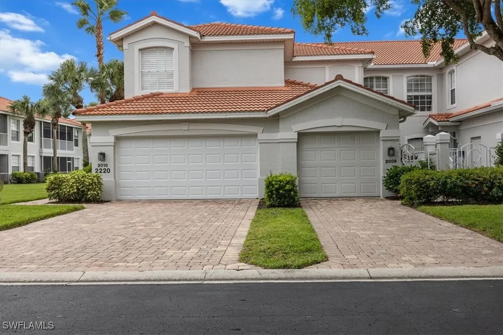 2220 Arielle Drive Naples FL 34109