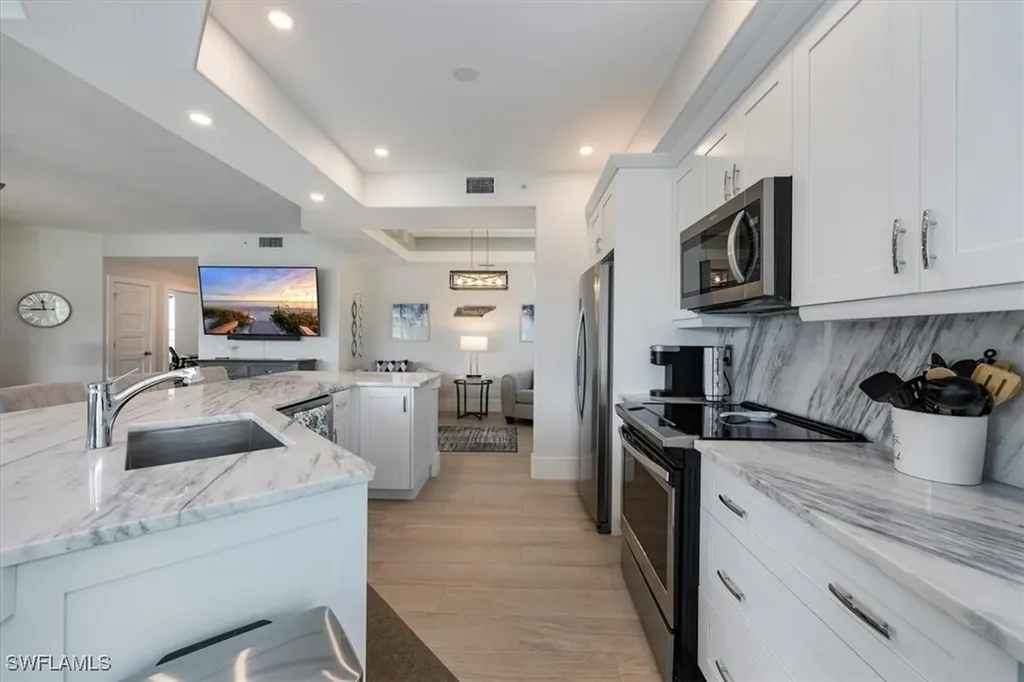 2220 Arielle Drive Naples FL 34109
