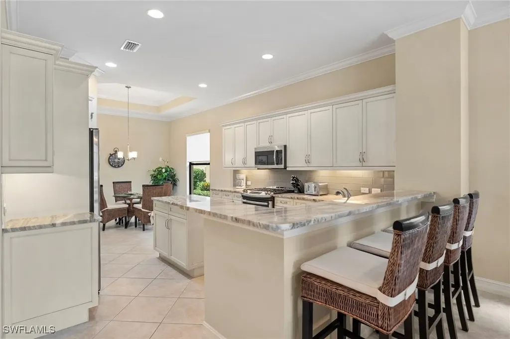 6564 Roma Way Naples FL 34113