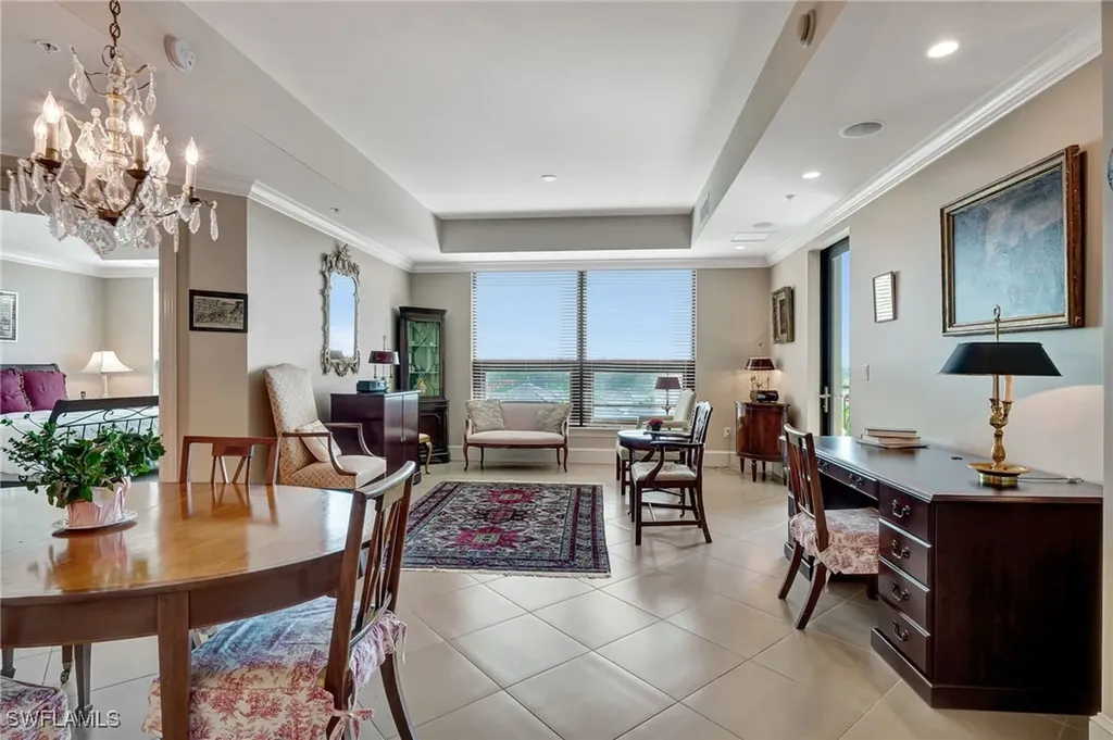 Naples FL, 9115 Strada Place, Unit 5411