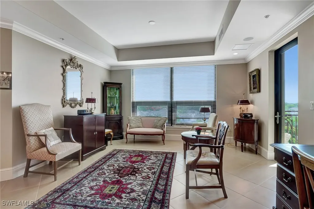 9115 Strada Place Naples FL 34108